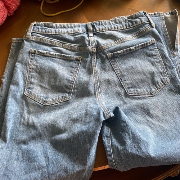 High-Waisted OG Loose Side-Slit Jeans - Picture 4 of 5